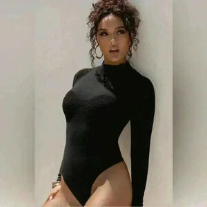 JLUXLABEL Women's XL Black Ribbed Long Sleeve Mock Neck Bodysuit